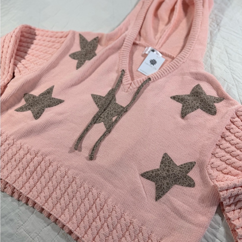 Cozy Everyday Chic Peachy Pink Star Women's Hooded Oversized Crop Sweater